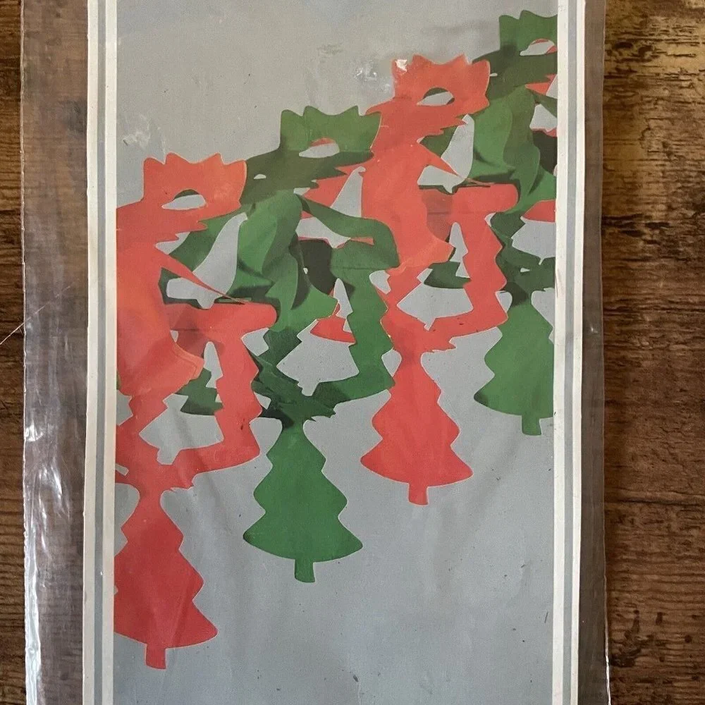Vintage Beistle Christmas Garland Red Green Tissue Paper Decoration Trees Bells